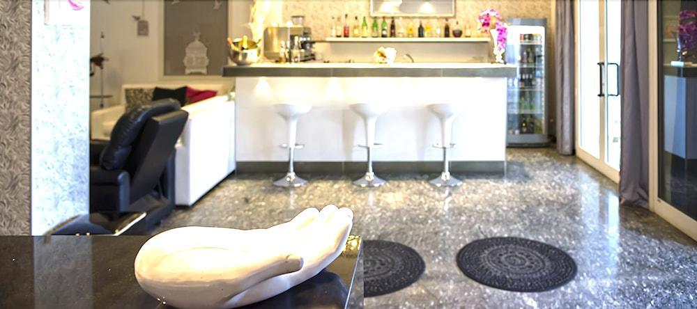 Hotel Vela D'Oro Riccione Eksteriør billede
