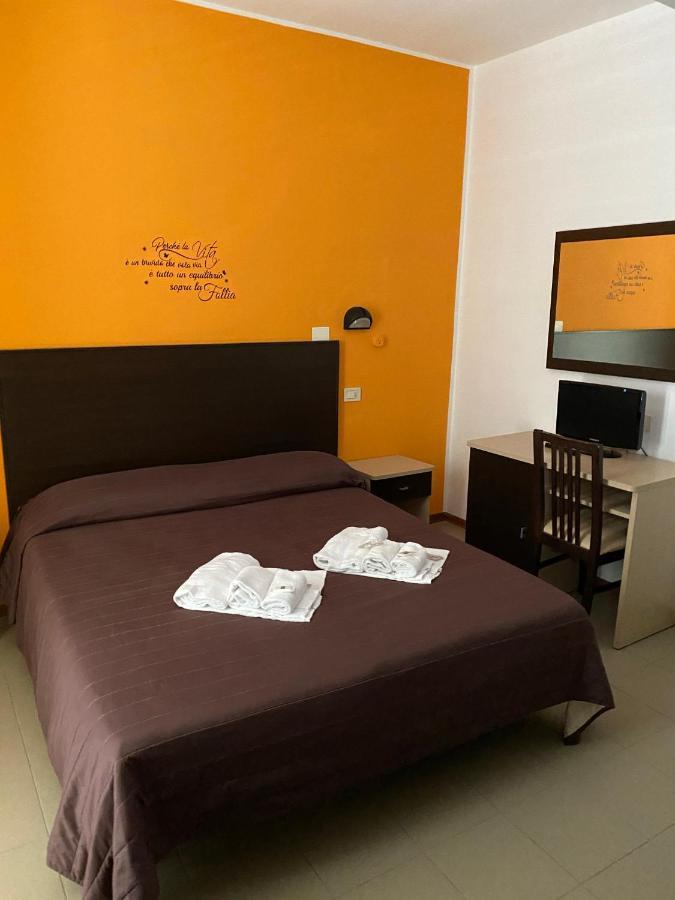 Hotel Vela D'Oro Riccione Eksteriør billede