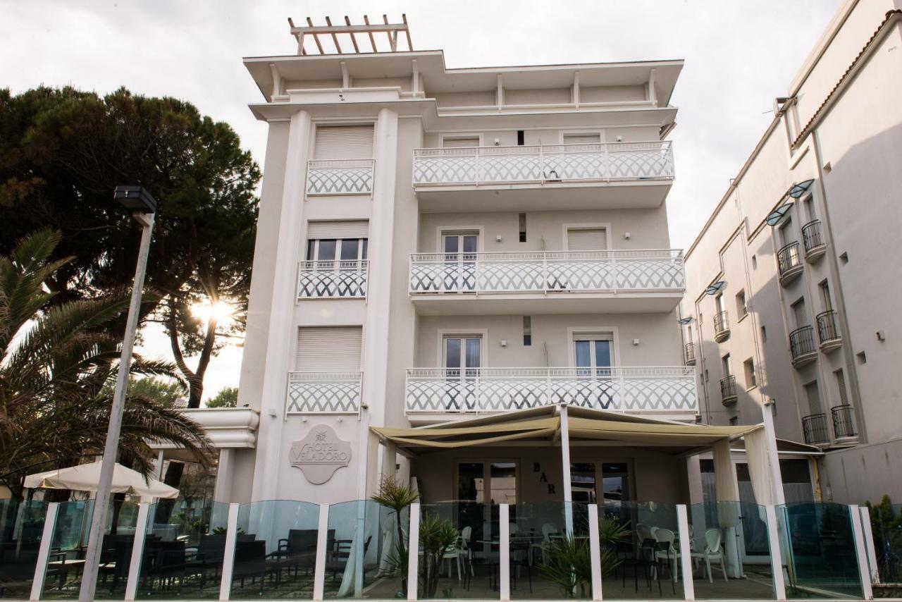 Hotel Vela D'Oro Riccione Eksteriør billede