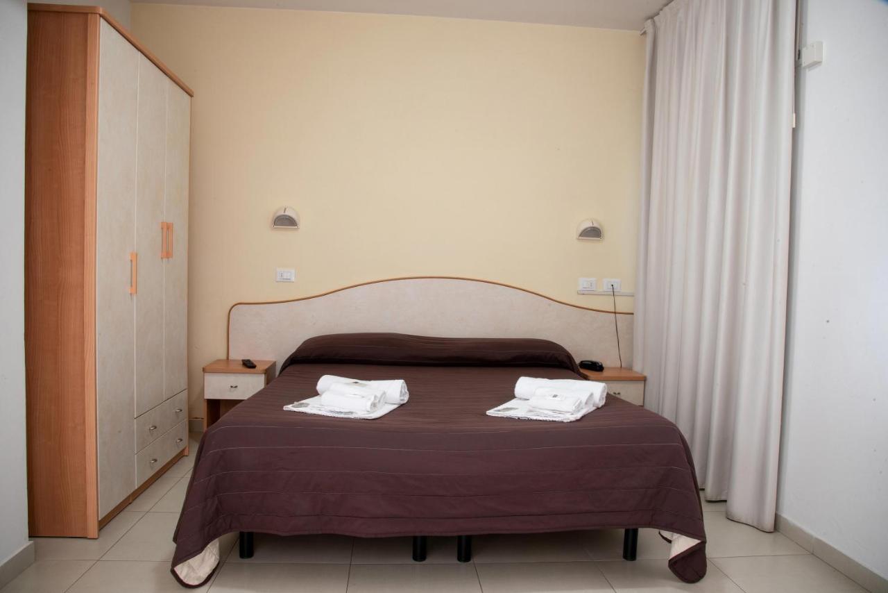 Hotel Vela D'Oro Riccione Eksteriør billede